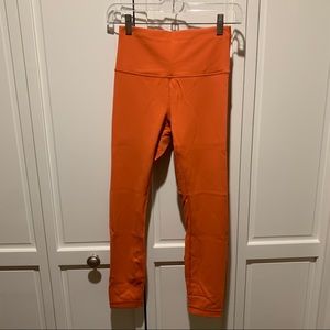Lululemon Wunder train orange size 6